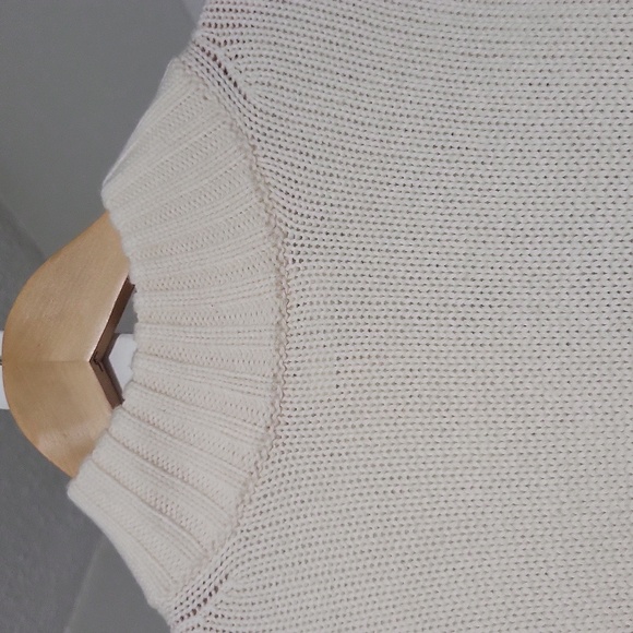 100% merino wool sweater - Picture 2 of 5